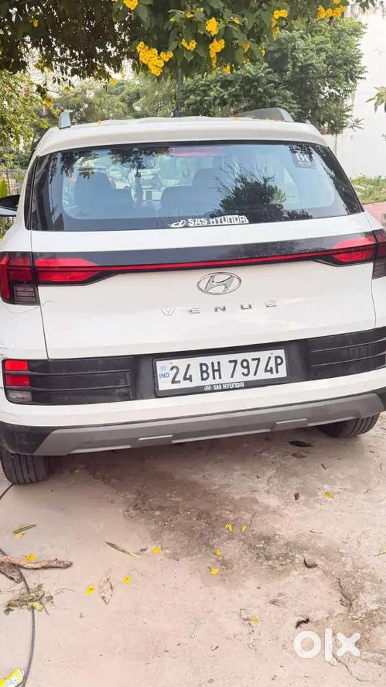 Bh Number -hyundai Venue 1.2 Petrol 2024
