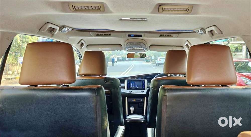 Toyota Innova Crysta 2.8z Automatic, 2018, Diesel