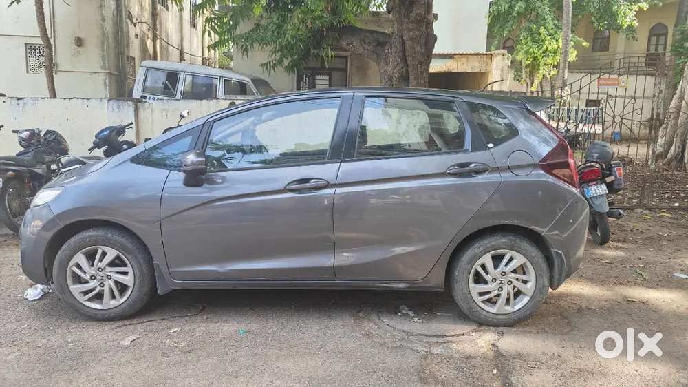 Very Well Maintained Vehicle , Completely Smooth Engine Till Date .