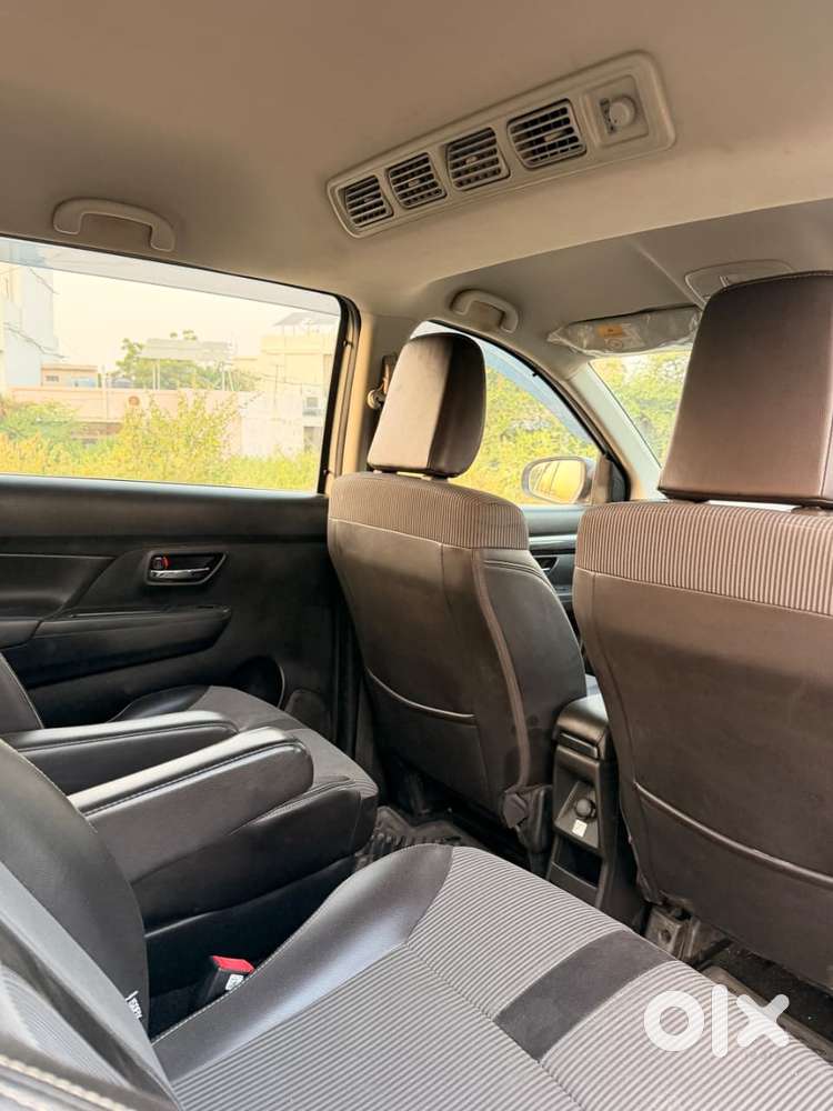 Maruti Suzuki Xl6 1.5 Alpha Mt, 2022, Petrol