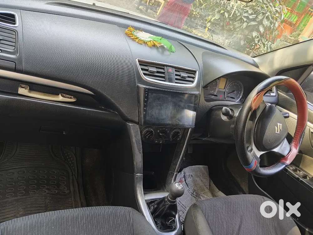 Maruti Suzuki Swift Vxi 2016