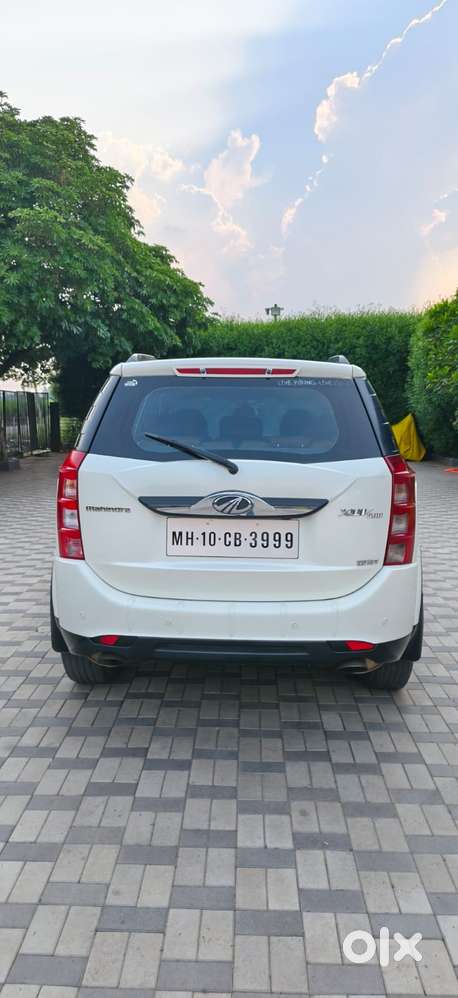 Mahindra Xuv500 2.2 W10, 2016, Diesel