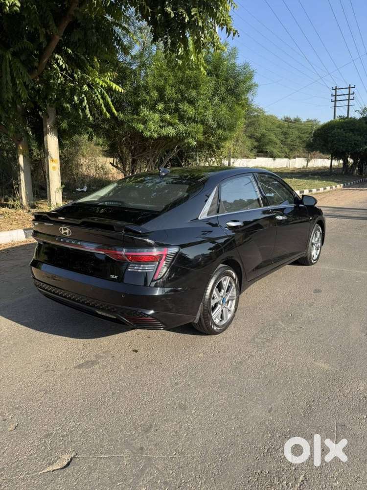 Verna Sx(o) Automatic Top Model | Only 2,448 Km | Brand New Condition