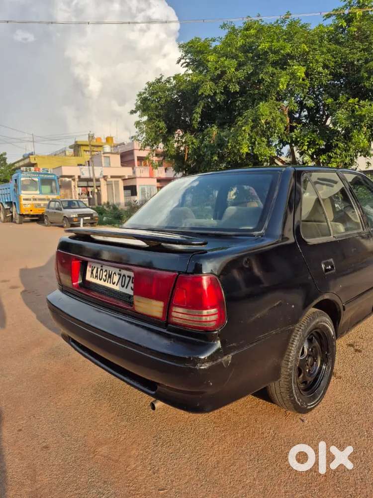 Maruti Suzuki Esteem 2004 Vxi