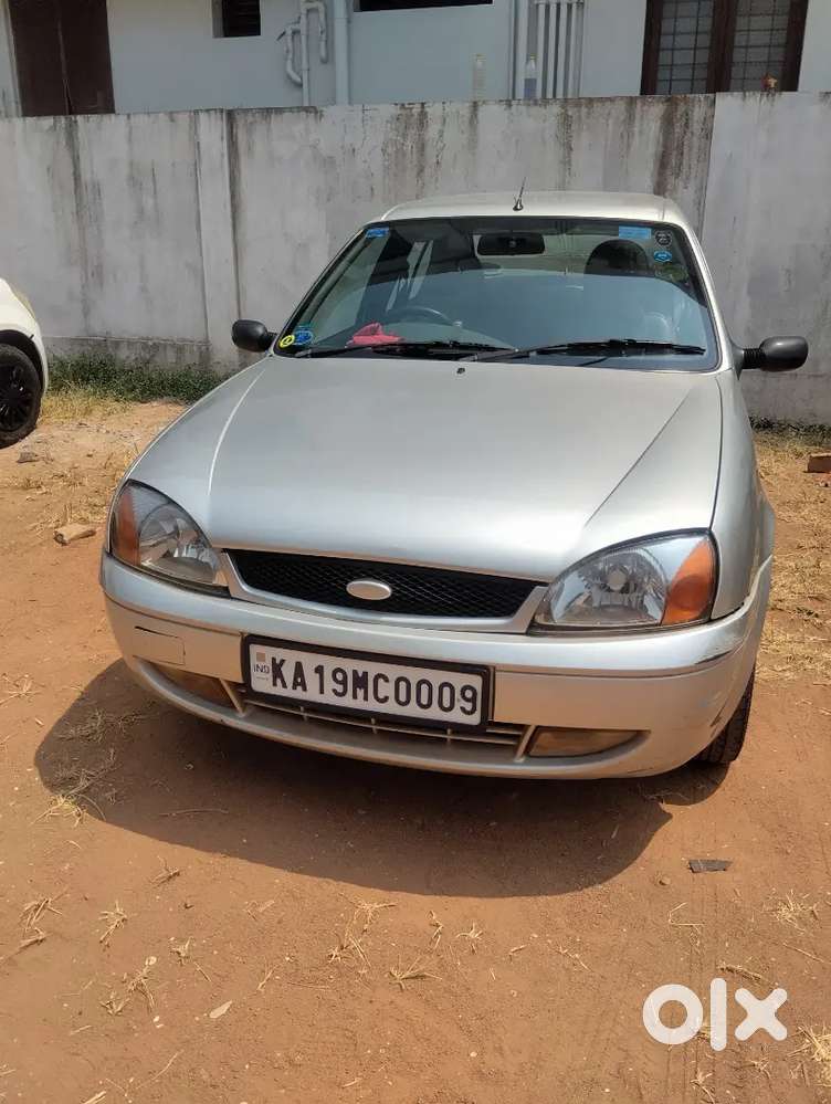 Ford Ikon 2002 Petrol 57000 Km Driven