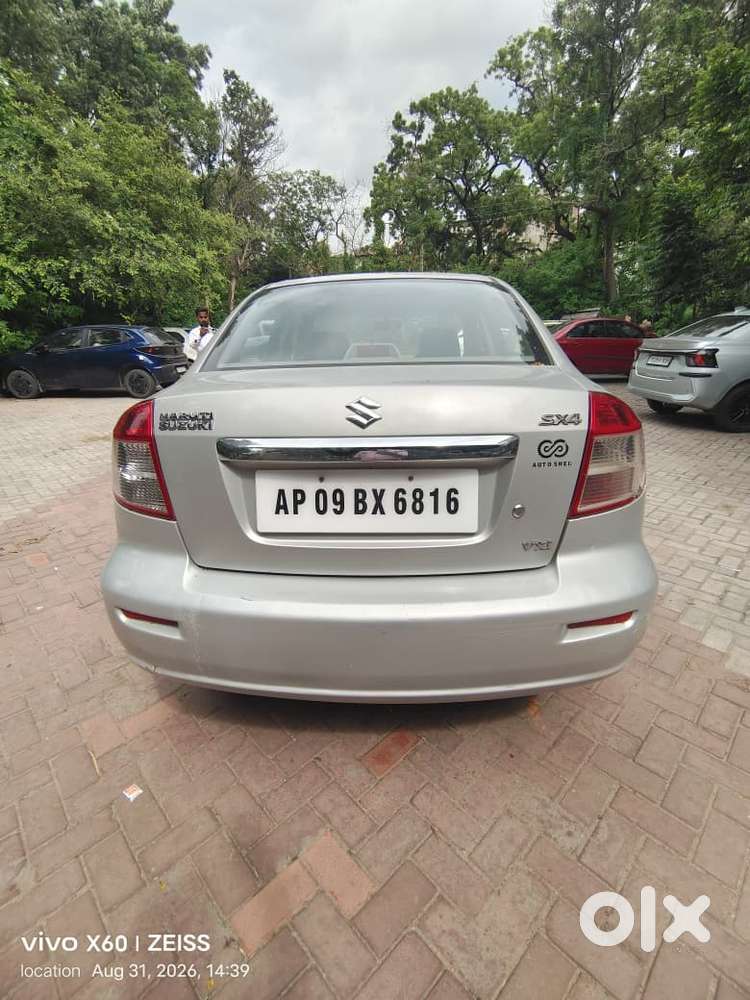 Maruti Suzuki Sx4 Vxi Bsiii, 2010, Petrol