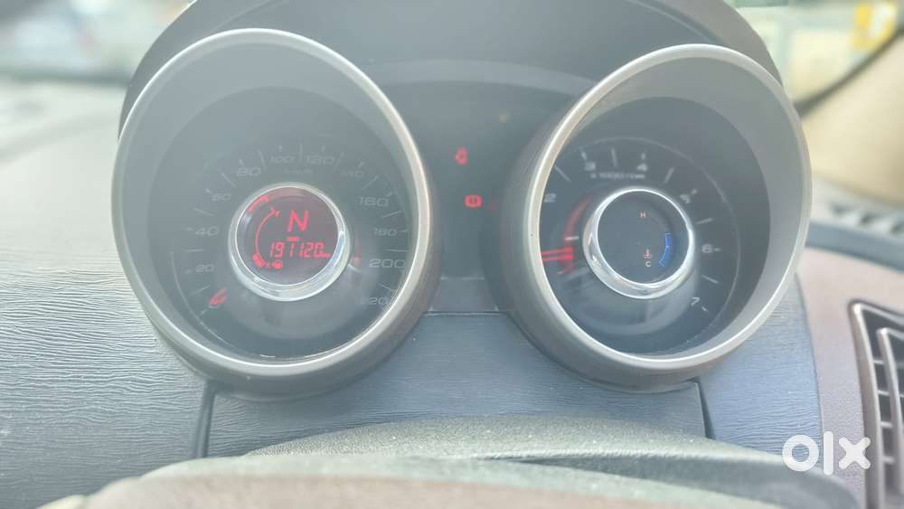 Mahindra Xuv500 W8, 2014, Diesel