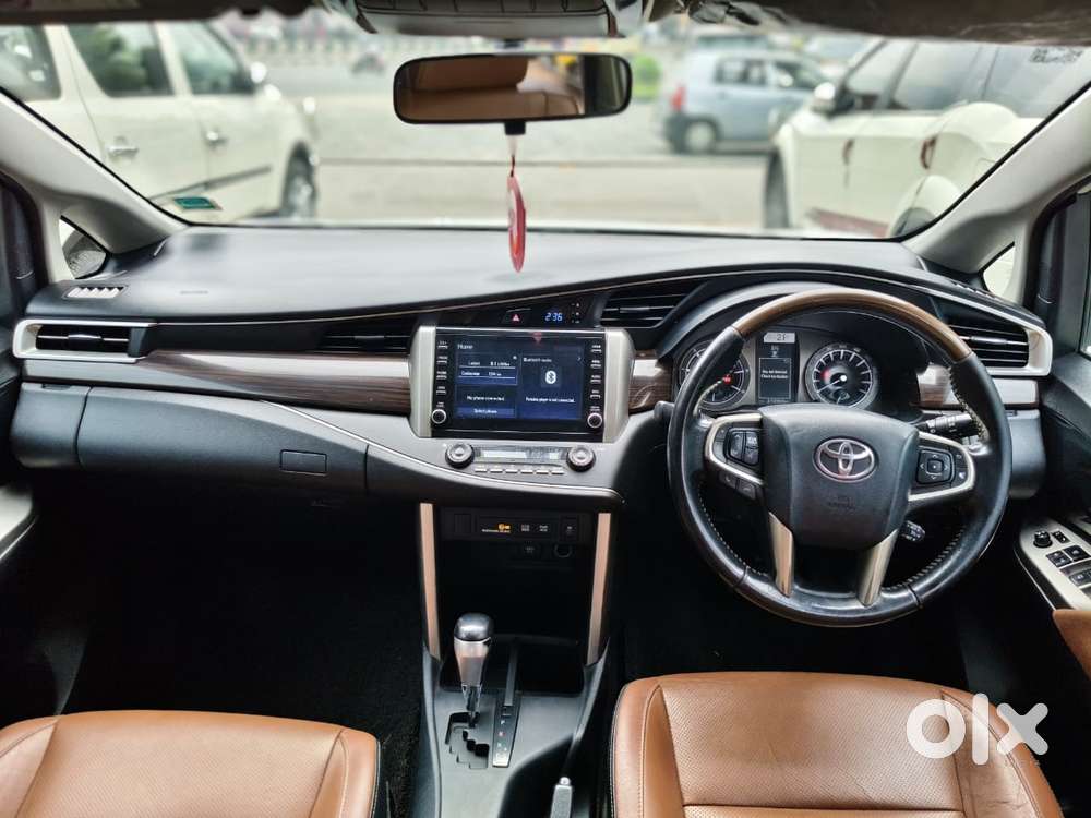 Toyota Innova Crysta 2.5z, 2022, Diesel