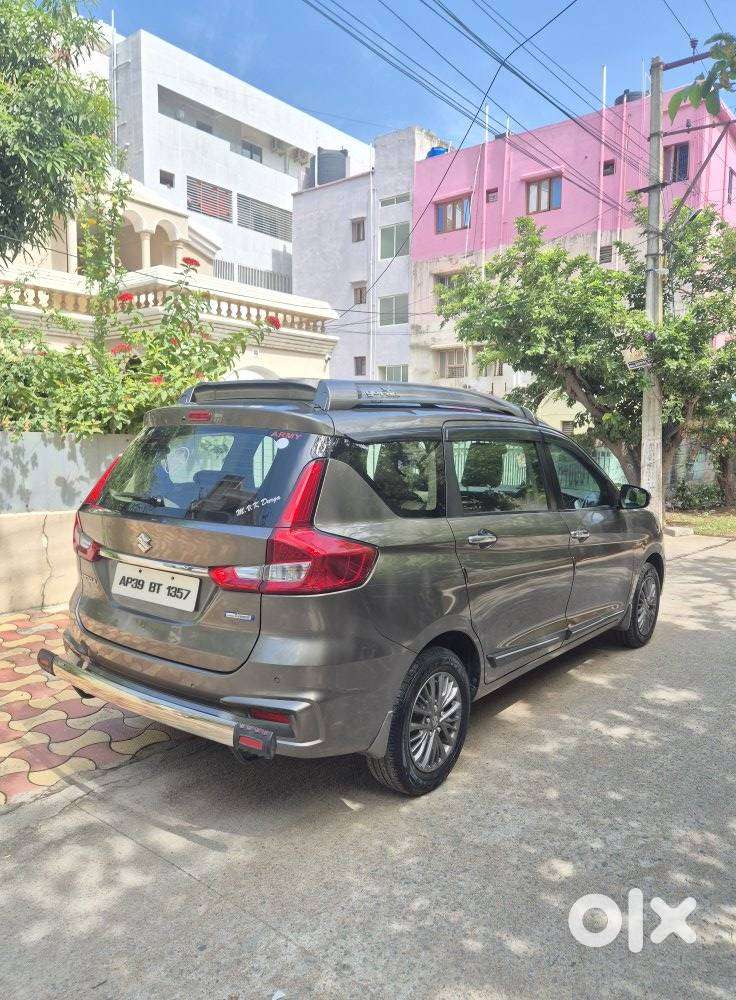 Maruti Suzuki Ertiga 1.5 Zxi Plus Shvs, 2019, Petrol