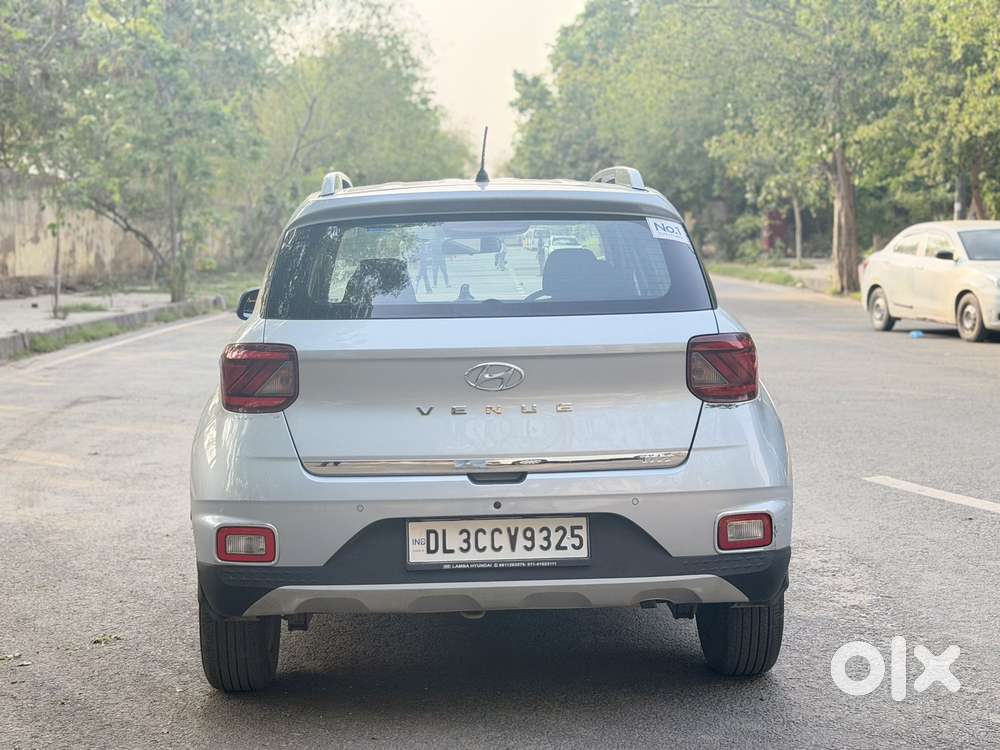 Hyundai Venue S 1.2 Petrol, 2022, Petrol