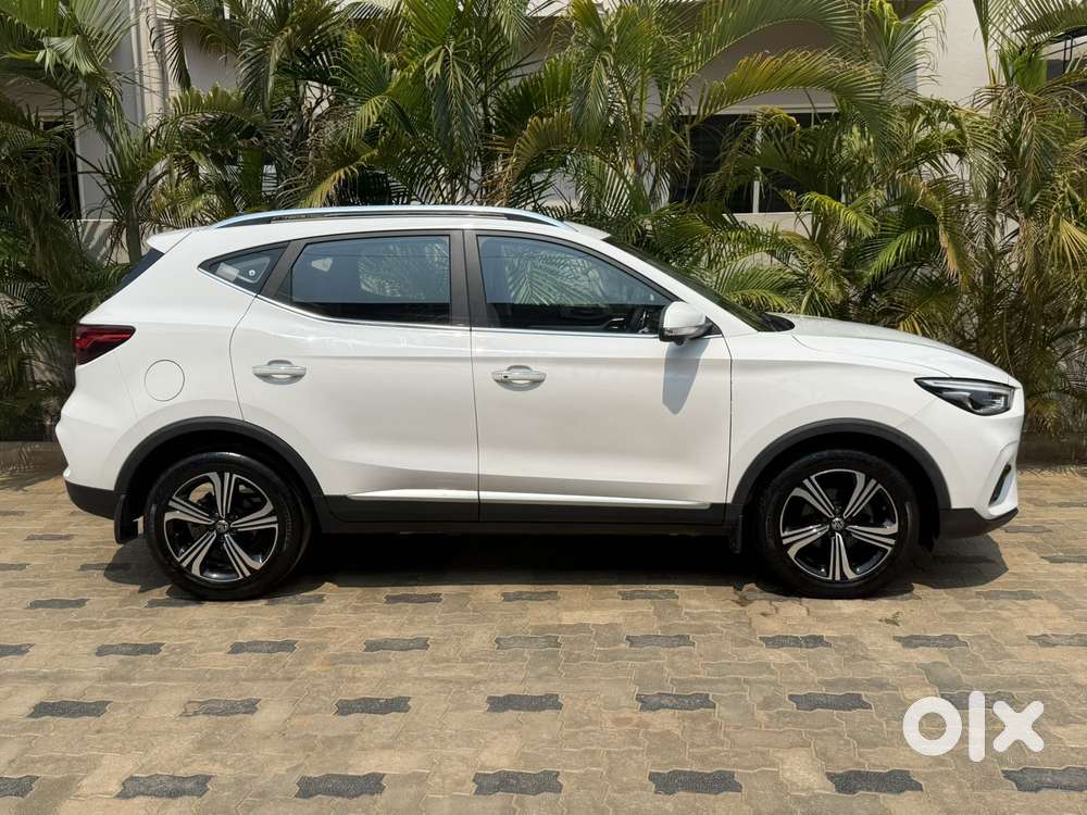 Mg Astor Zs Vti-tech Cvt Sharp, 2021, Petrol