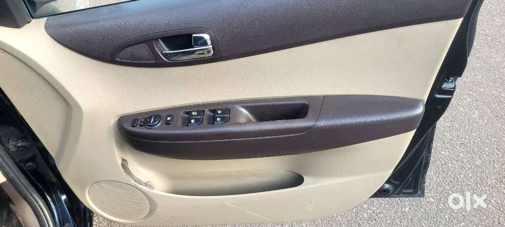 Hyundai I20 1.2 Sportz Option, 2010, Petrol
