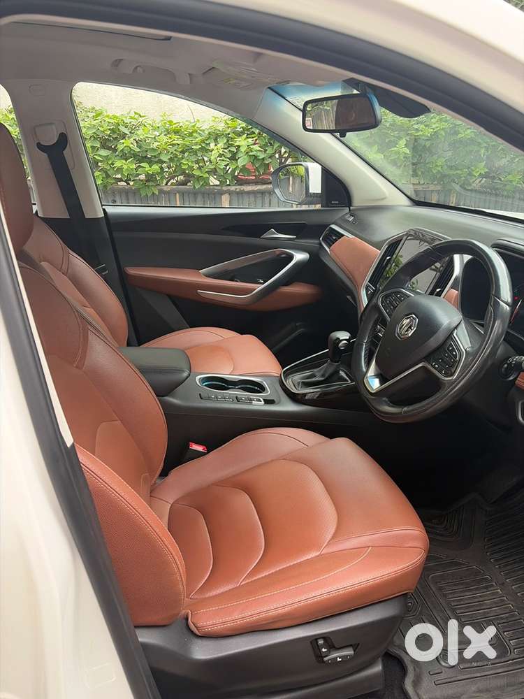 Mg Hector Plus 2020 Petrol 44000 Km Driven