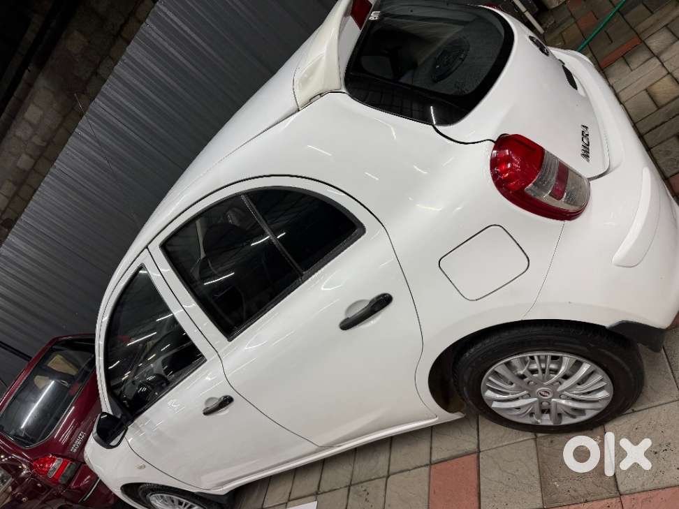 Nissan Micra, 2012, Petrol