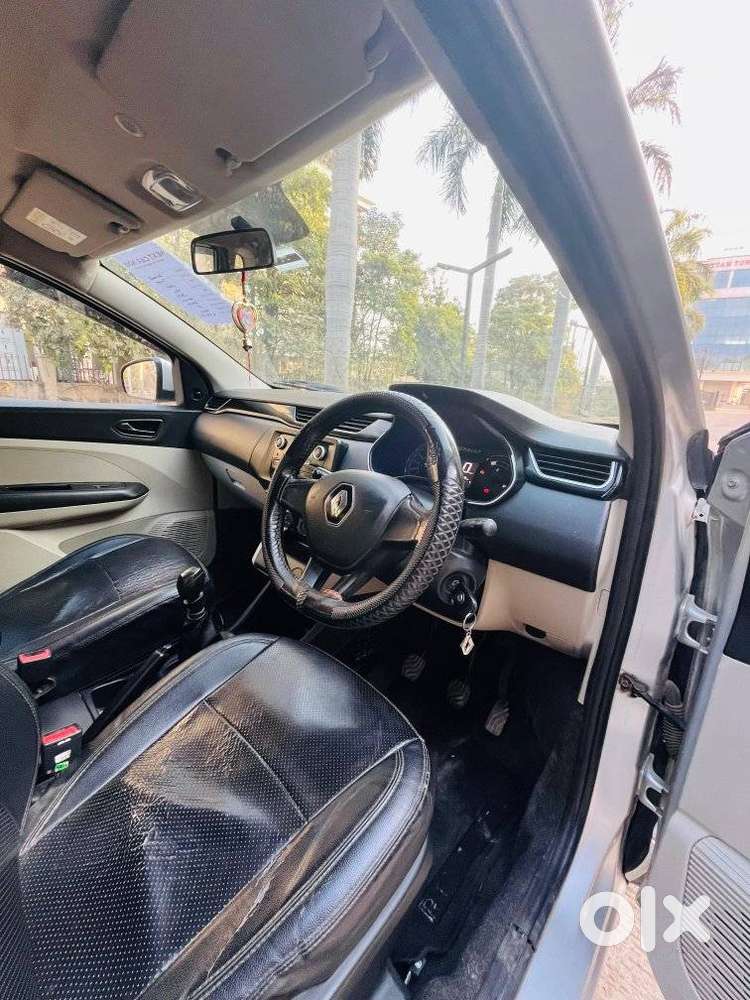 Renault Triber Rxl, 2020, Petrol