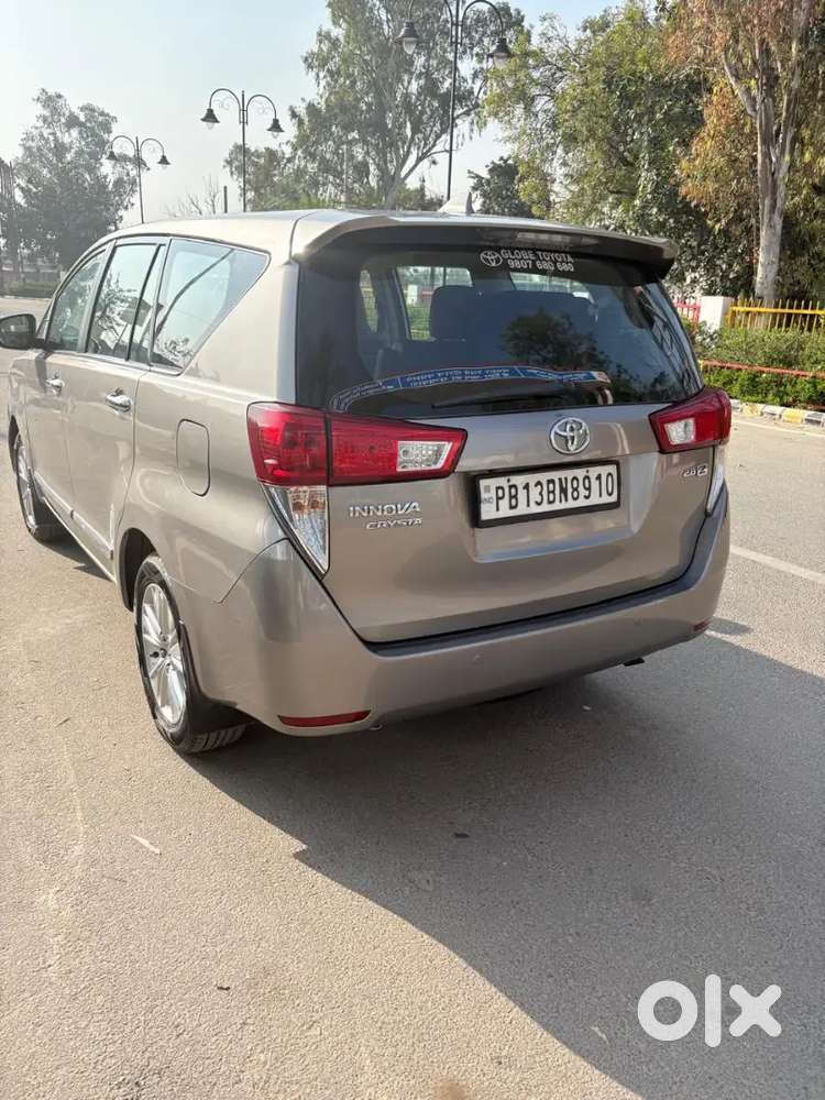 Innova Crysta Z 2.8 Automatic