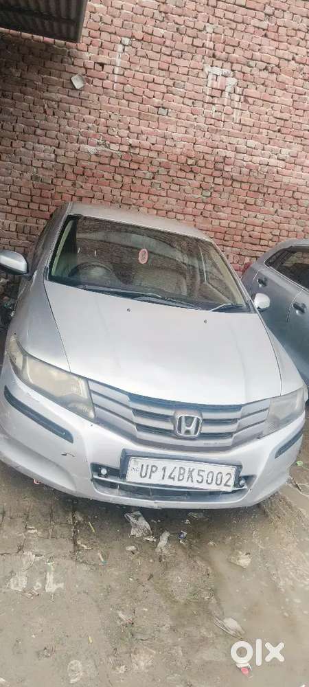 Honda City 1.5 Zx 2011  Hai 2031 Tak Vailid Hai