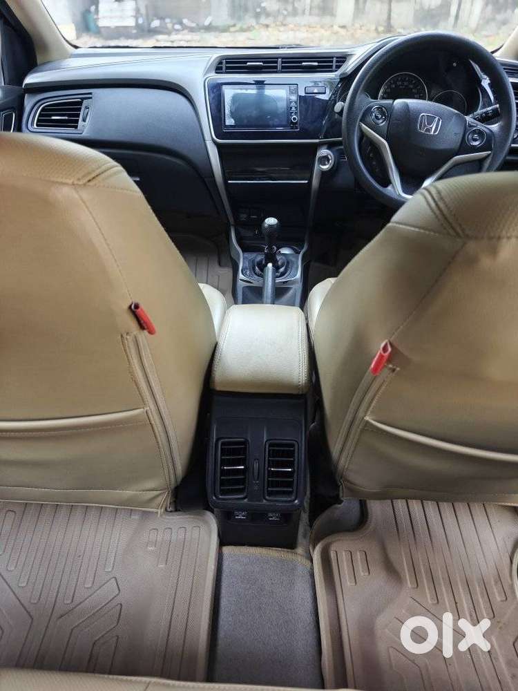 Honda City 1.5 V 5th Gen I-vtec Mt, 2017, Petrol