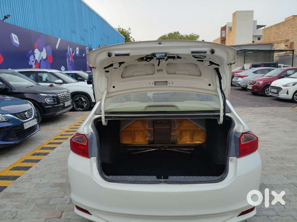 Honda City I-vtec S, 2015, Petrol