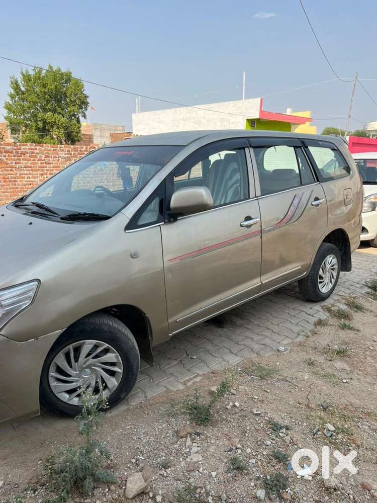 Toyota Innova 2010 Diesel 170000 Km Driven