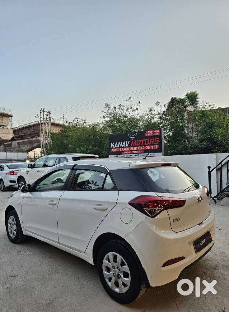 Hyundai I20 Magna 1.2 Mt, 2017, Petrol