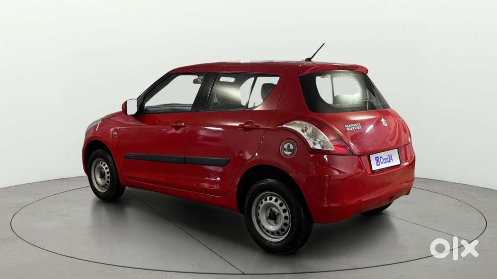 Maruti Suzuki Swift Lxi, 2016, Petrol