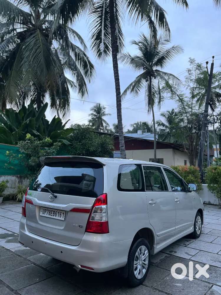 Toyota Innova 2.5 G4 2015
