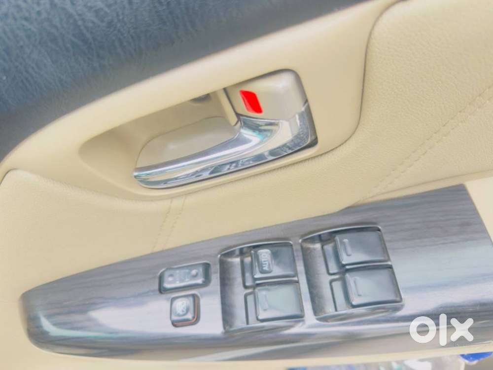Toyota Fortuner 4x2 At, 2015, Diesel