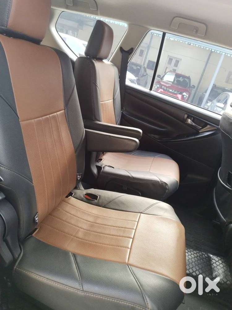 Toyota Innova Crysta 2.4 G Mt, 2016, Diesel