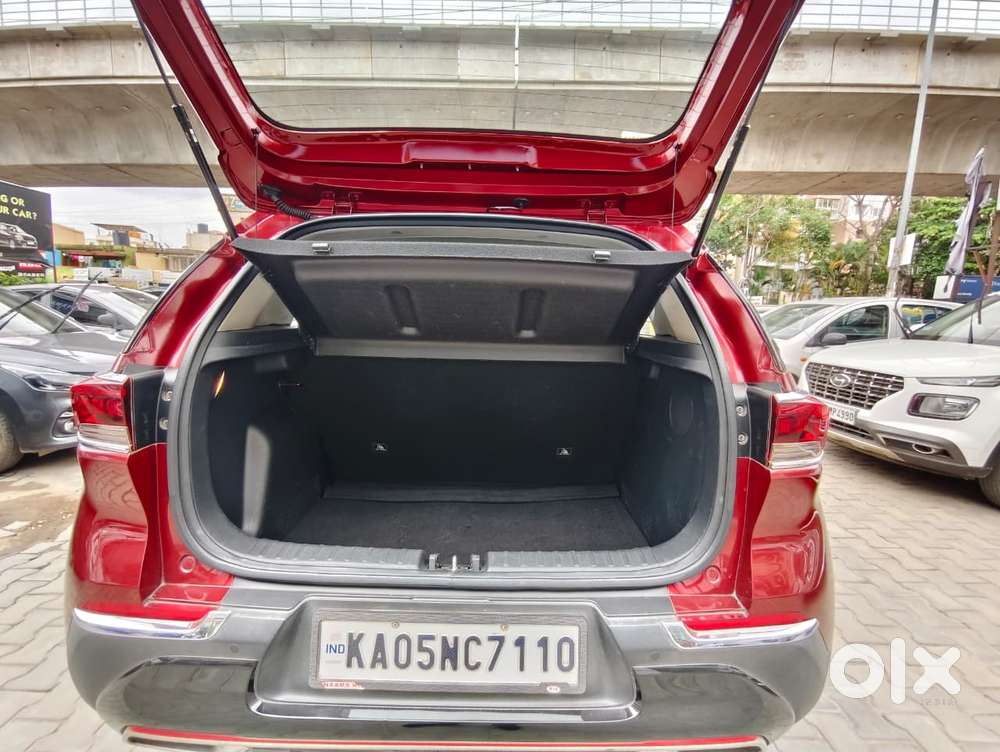 Kia Sonet Gtx Plus Dct, 2021, Petrol