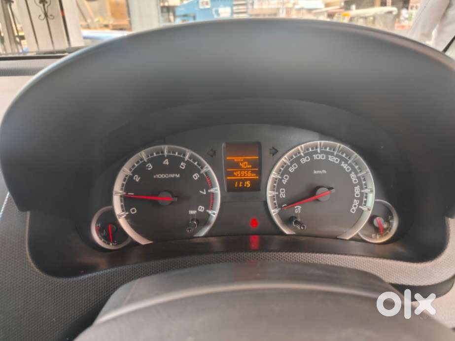 Maruti Suzuki Swift Vxi, 2016, Petrol