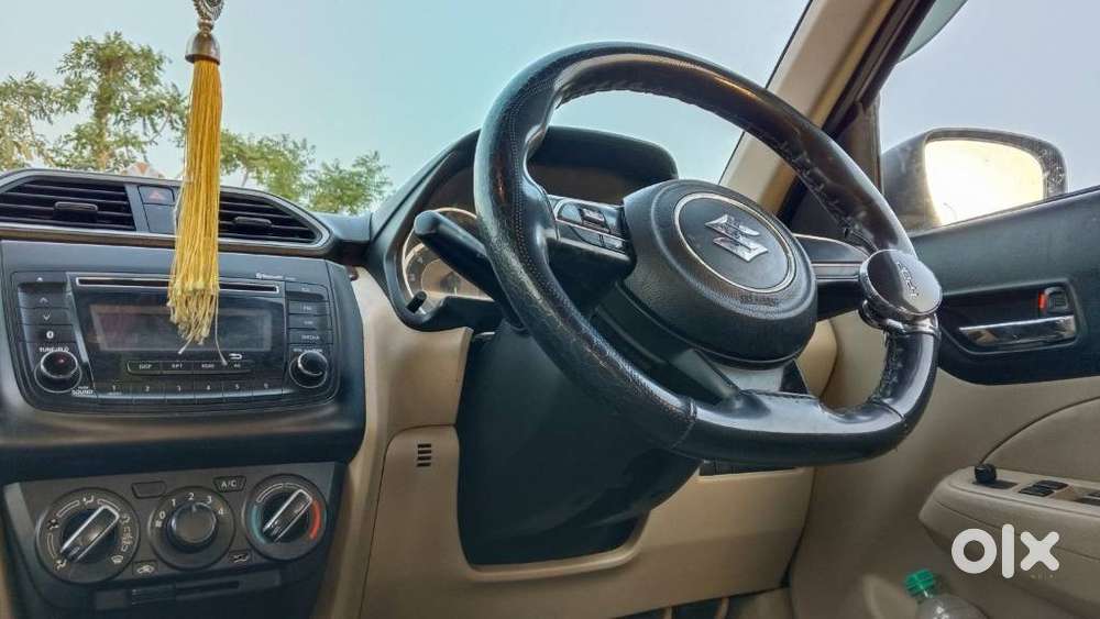 Maruti Suzuki Dzire 1.2 Vxi Amt, 2018, Petrol