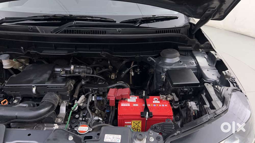 Maruti Suzuki Brezza Vxi At, 2023, Petrol