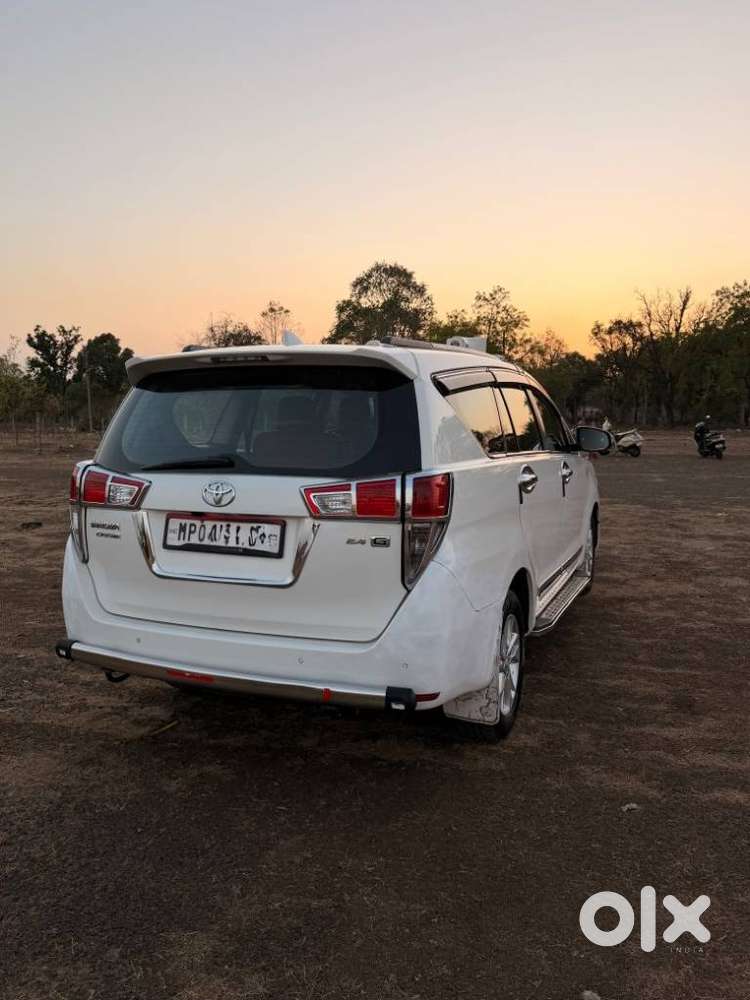 Toyota Innova Crysta 2.4 Gx Mt, 2020, Diesel