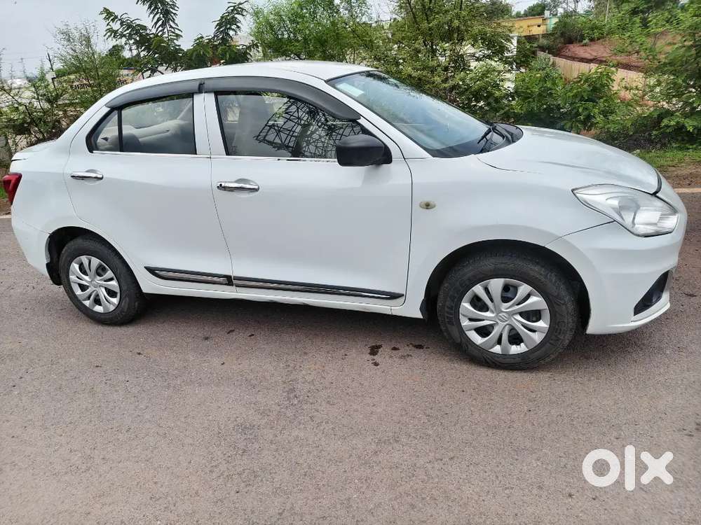 2021 Maruti Suzuki Dzire Lxi Manual Car