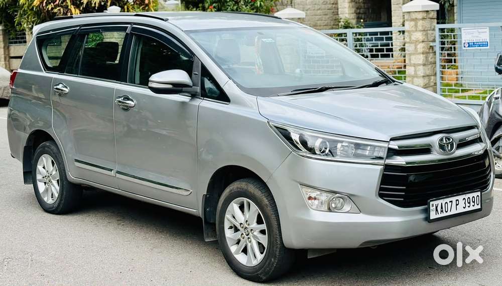 Toyota Innova Crysta 2.4 V 7 Str, 2017, Diesel