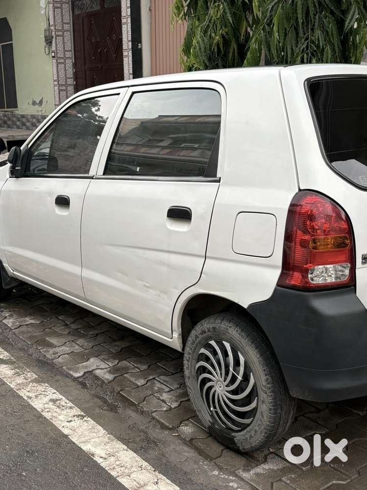 Maruti Suzuki 2012 Petrol Manual 2nd Owner