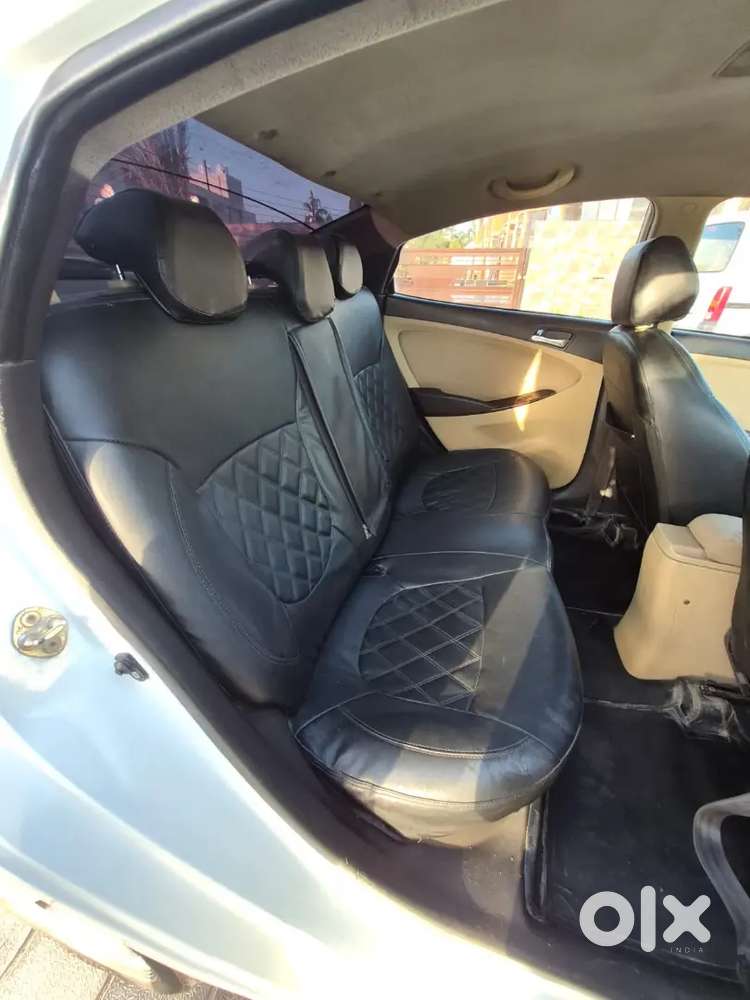 Hyundai Verna Fluidic 2012