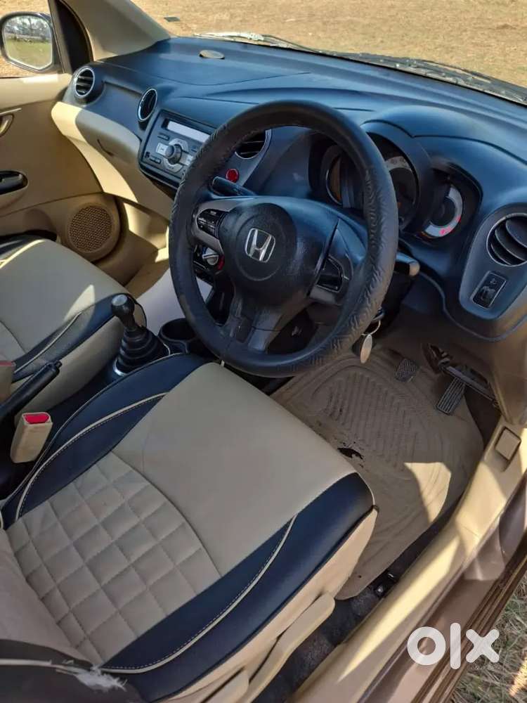 ઘરઘરાવ ખુબ સારી કન્ડિશનમાં હોન્ડા બ્રીઓ Cng ગાડી તાત્કાલિક વેચવાની છે
