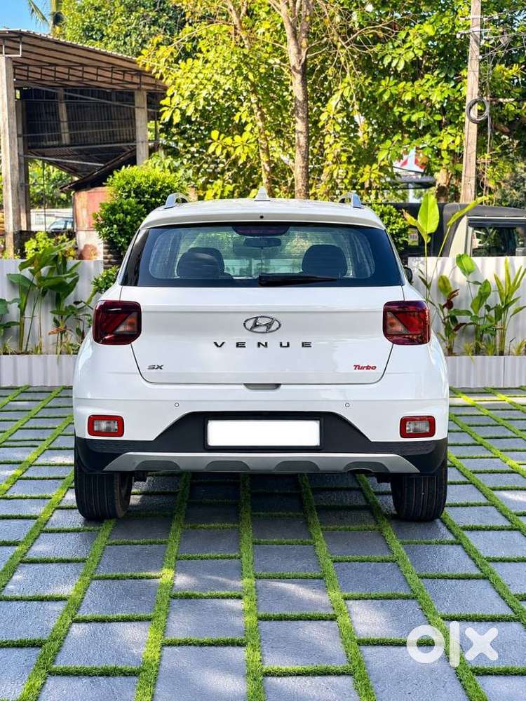 Hyundai Venue Sx Plus Turbo Dct, 2021, Petrol