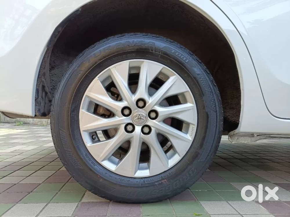 Toyota Corolla Altis 1.8 G Cvt, 2017, Petrol