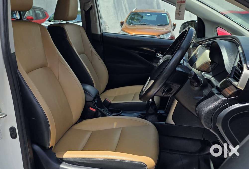 Toyota Innova Crysta 2.5z, 2022, Diesel