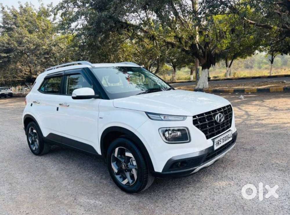 Hyundai Venue 1.0 Sx Turbo Dct, 2019, Petrol
