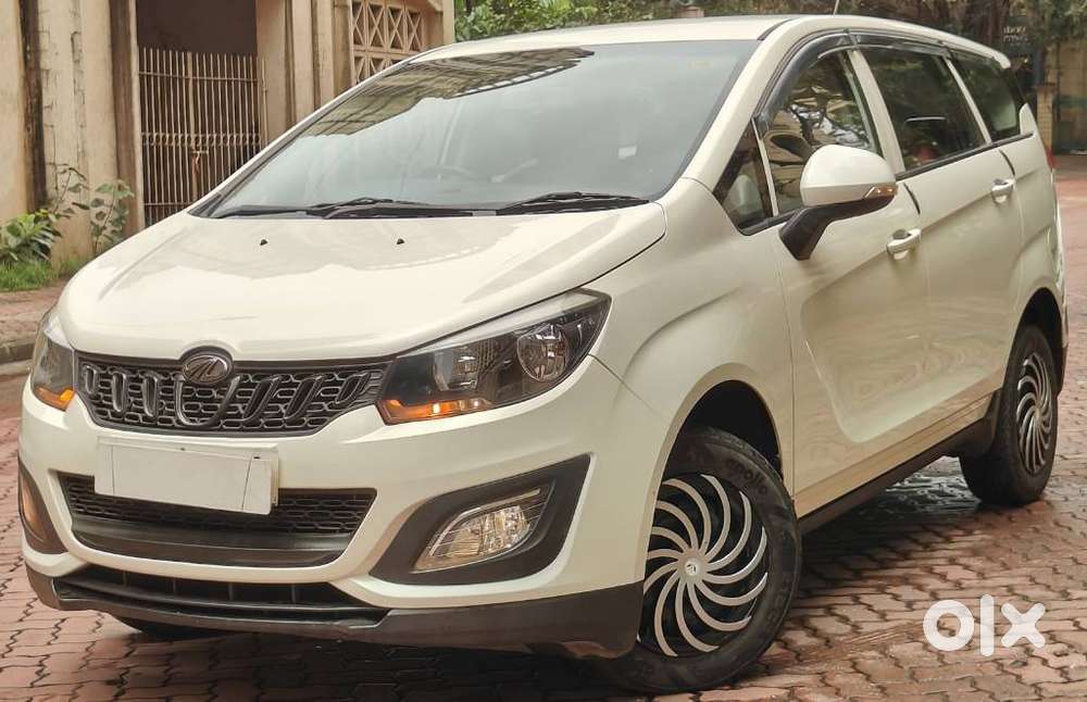 Mahindra Marazzo