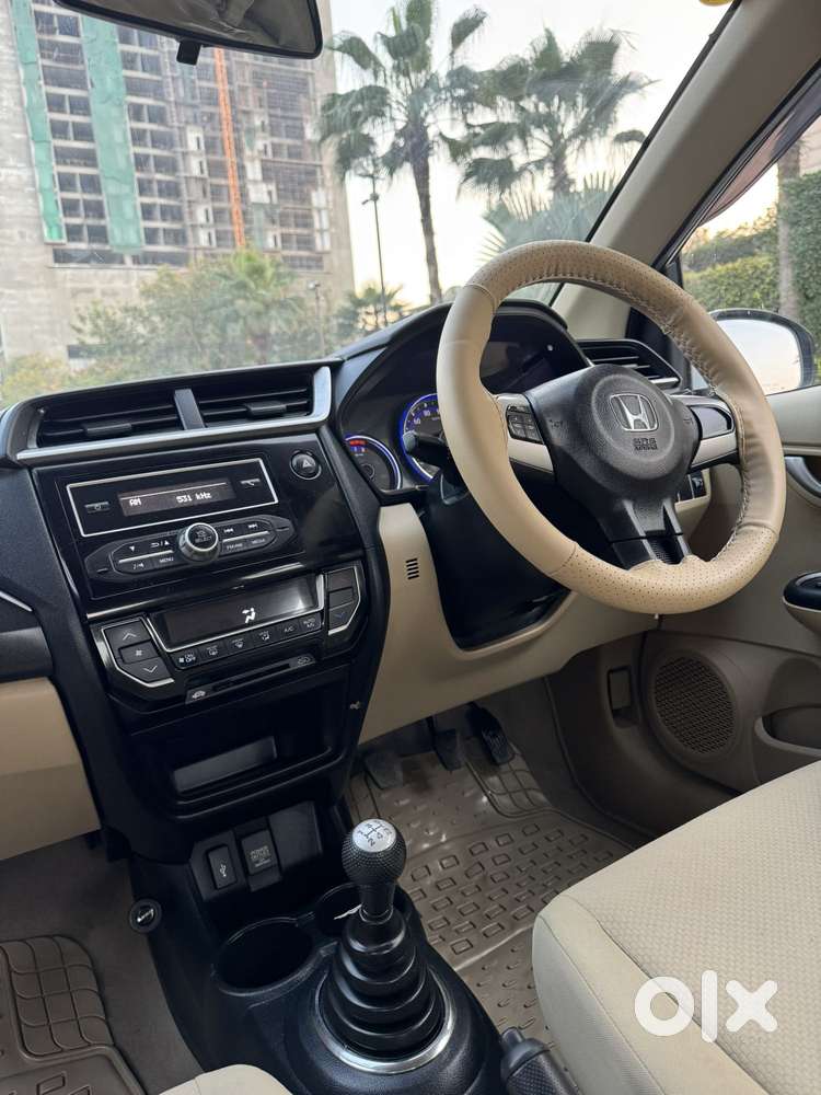 Maruti Suzuki Swift Dzire