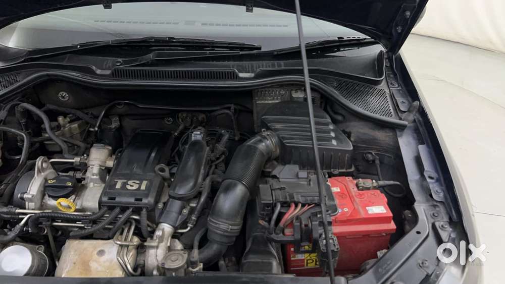 Volkswagen Vento 2010-2013 Petrol Highline, 2015, Petrol
