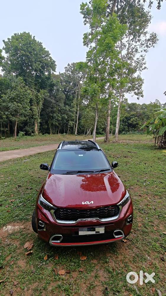 Kia Sonet 2023 Petrol Well Maintained With Extended Warranty