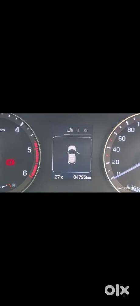 Hyundai I20 Asta 1.4 2015 (top End) At 5.85 Lacs