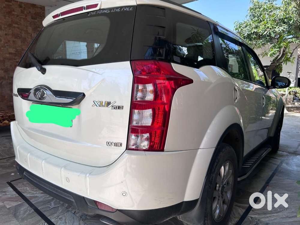 Xuv500 W10, Single Owner, Manual Transmission, 55500km Driven