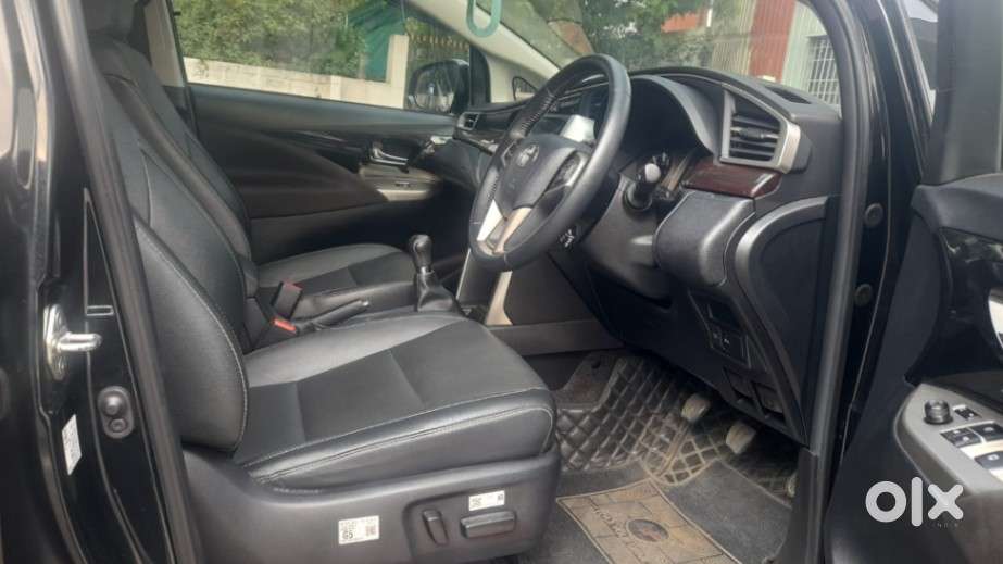 Toyota Innova Crysta Zx 2.4 Diesel 7 Seater, 2025, Diesel
